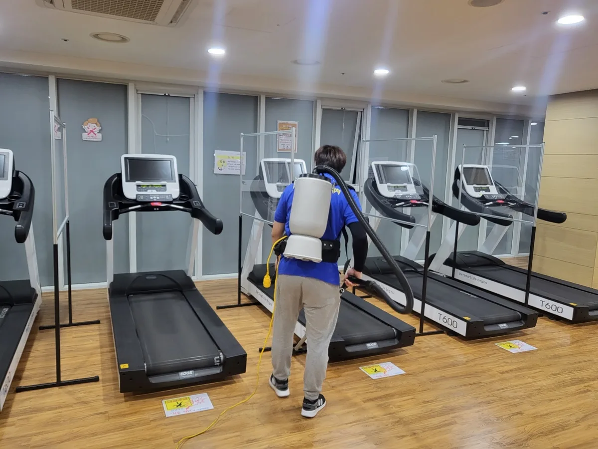 삼척시 읍중동 헬스장 탕비실 직원 휴게공간 위생청소 사례 - 행진크린